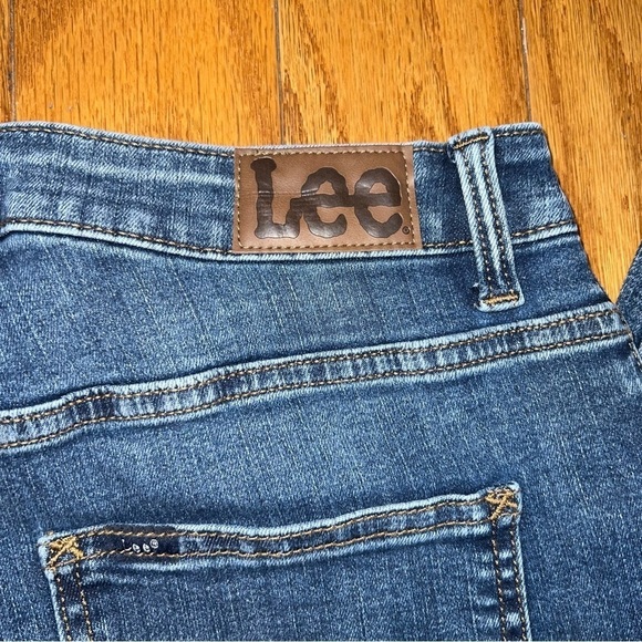 Lee Women's Slim Fit Skinny Ankle Button Fly High Rise Jeans Size 8 Medium - Picture 7 of 10